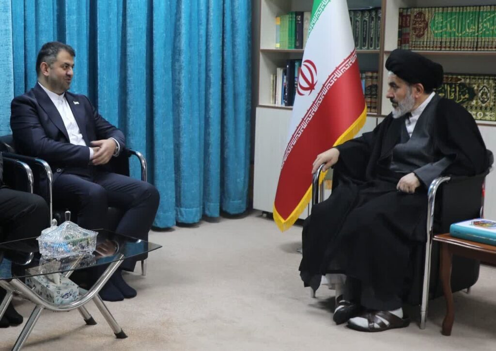 امام جمعه ارومیه: مواضع شهردار ارومیه در اجلاس شانگهای افتخاری ملی برای ایران بود